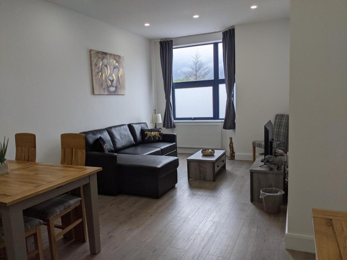 Sapphire House Telford Apartment Ngoại thất bức ảnh
