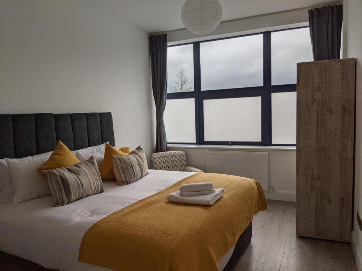 Sapphire House Telford Apartment Ngoại thất bức ảnh