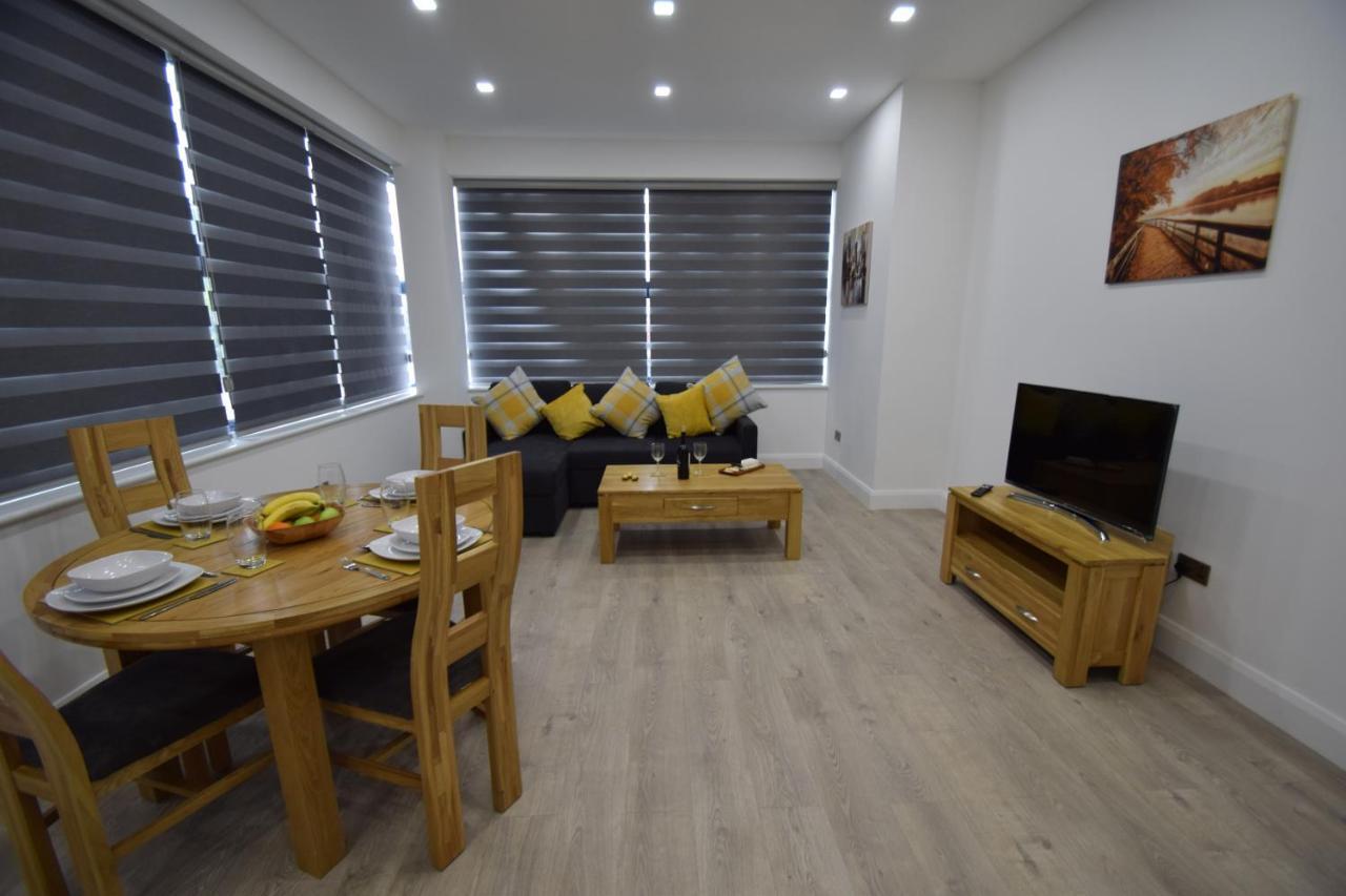 Sapphire House Telford Apartment Ngoại thất bức ảnh